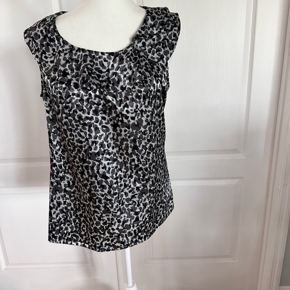 Apt. 9 Black and Silver Ruffled Boxy Blouse